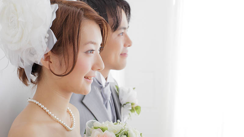 オープニングムービーの挨拶文と二人の紹介 結婚式ムービーのpam